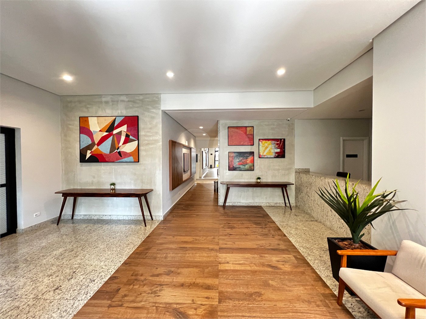 Apartamento à venda com 2 quartos, sendo 1 suíte, em Alto da Boa Vista, São Paulo, SP