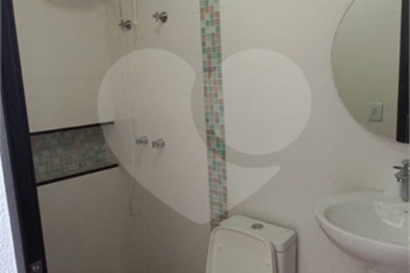 Luxuoso Sobrado com 4 Suítes