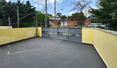 Sobrado à venda com 3 quartos, sendo 1 suíte,  em Jardim Promissão, São Paulo, SP