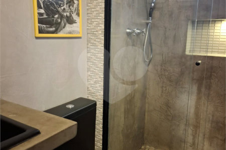 Apartamento moderno e mobiliado, 1 dormitório 1 banheiro, sala de star com varanda, cozinha americana, na Vila Olímpia.