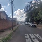 Vende-se terreno com 2 casas no Vila Boa Vista I