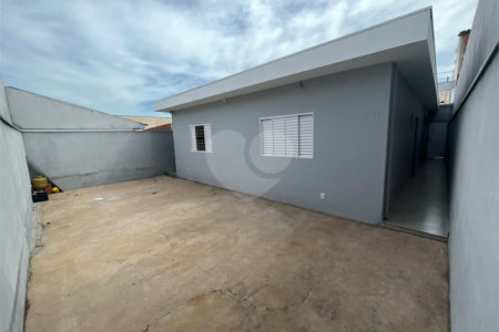 Casa à Venda no Aracy - Excelente Oportunidade!