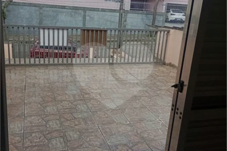 Casa à venda ou para alugar com 2 quartos, sendo 1 suíte, em Jardim São José, São Roque, SP