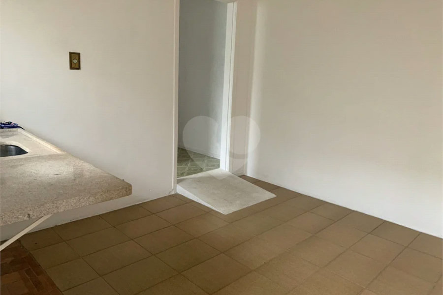 Casa à venda com 4 quartos em Vila Ipojuca, São Paulo, SP