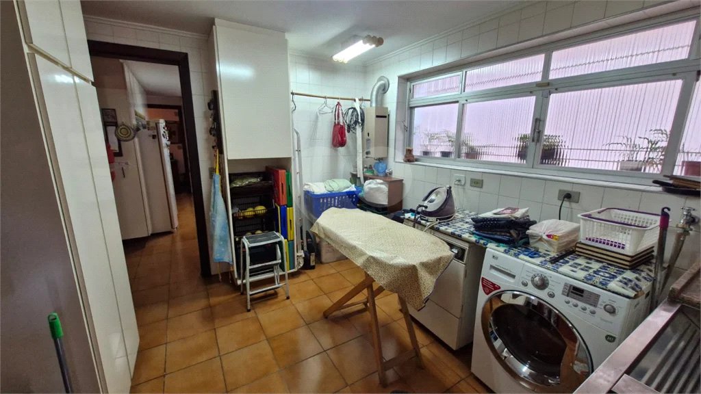 Sobrado a venda | 4 Dormitorios ( 2 suites) | 5 vagas na Vila Albertina