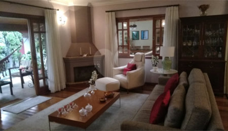 Casa Térrea à venda com 3 suítes em Super Quadra Morumbi, São Paulo, SP