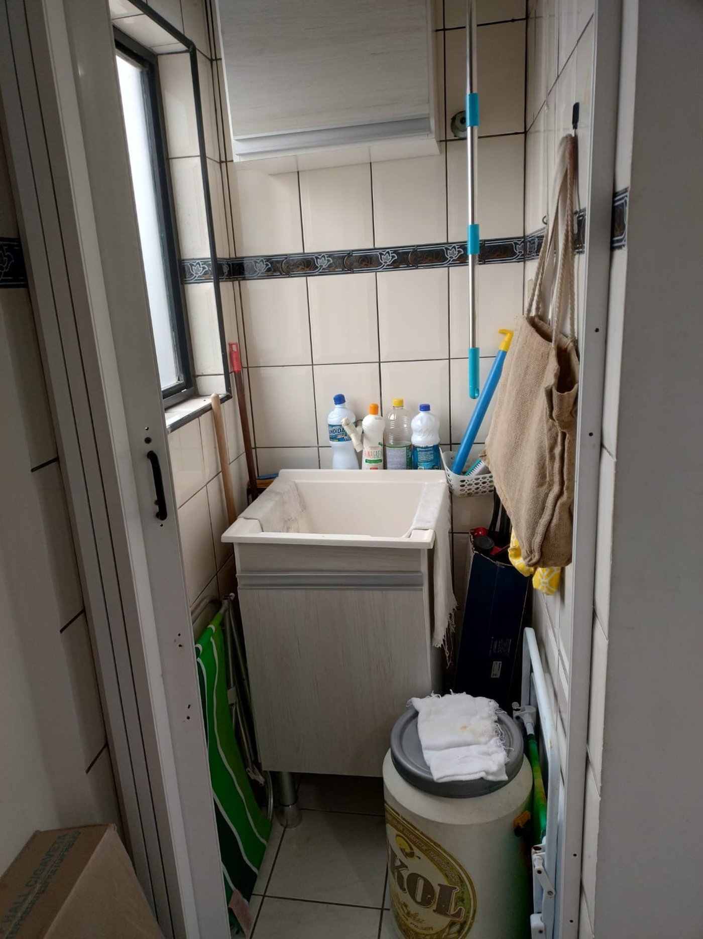 Apartamento à venda com 1 quarto em Boqueirão, Praia Grande - SP