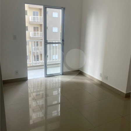Lindo apartamento no Parque das Oliveiras