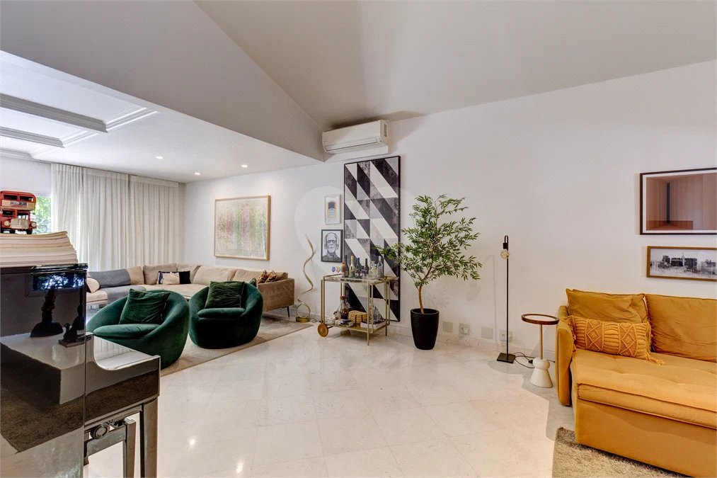 Casa à venda com 4 suítes no condomínio The Buckingham, São Paulo - SP