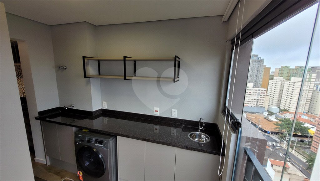 Apartamento de 2 quartos mobiliado à venda no Paraíso