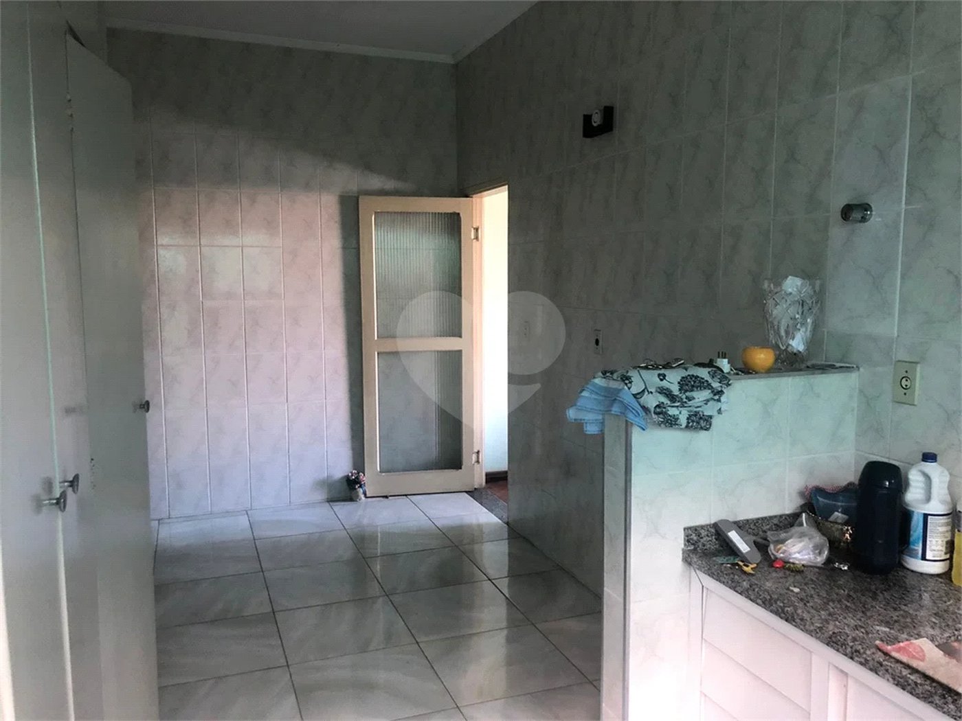 Ótima casa térrea a venda, 2 quartos e 2 vagas de garagem Jd Maristela