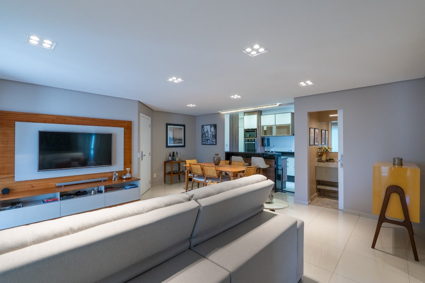 Apartamento para venda em Vila Suzana com 2 quartos, sendo 2 suítes, 103m²