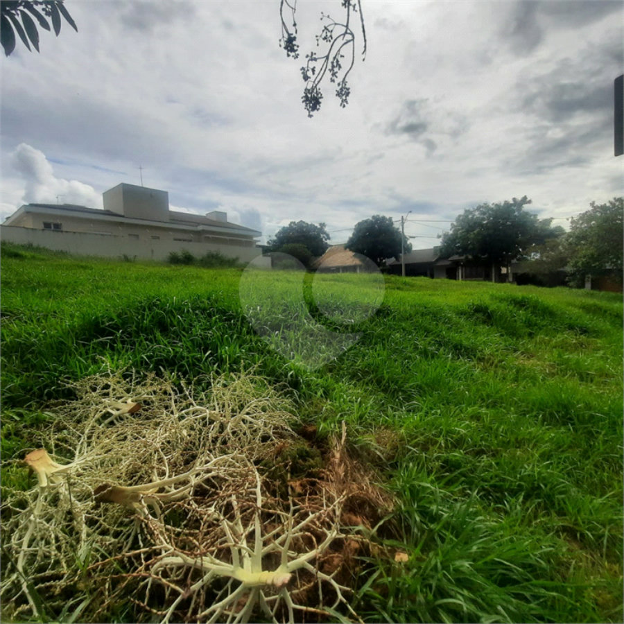 Lote a venda no condominio Villaggio Capriccio