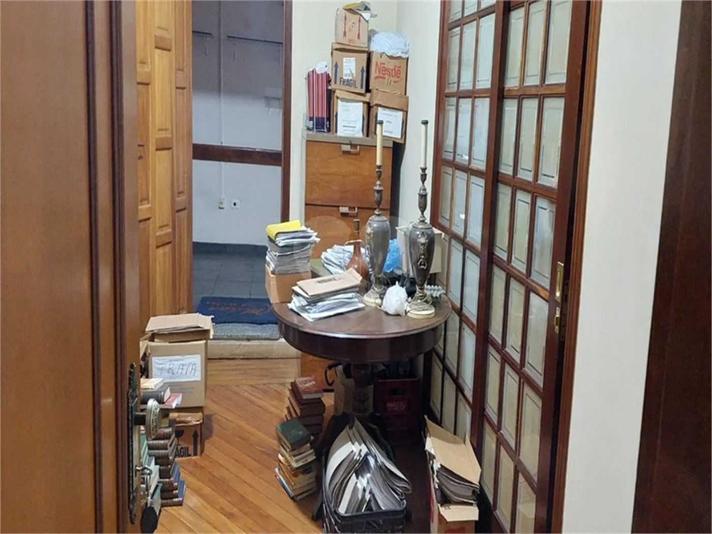 Casa com dois pavimentos na Barra Funda: