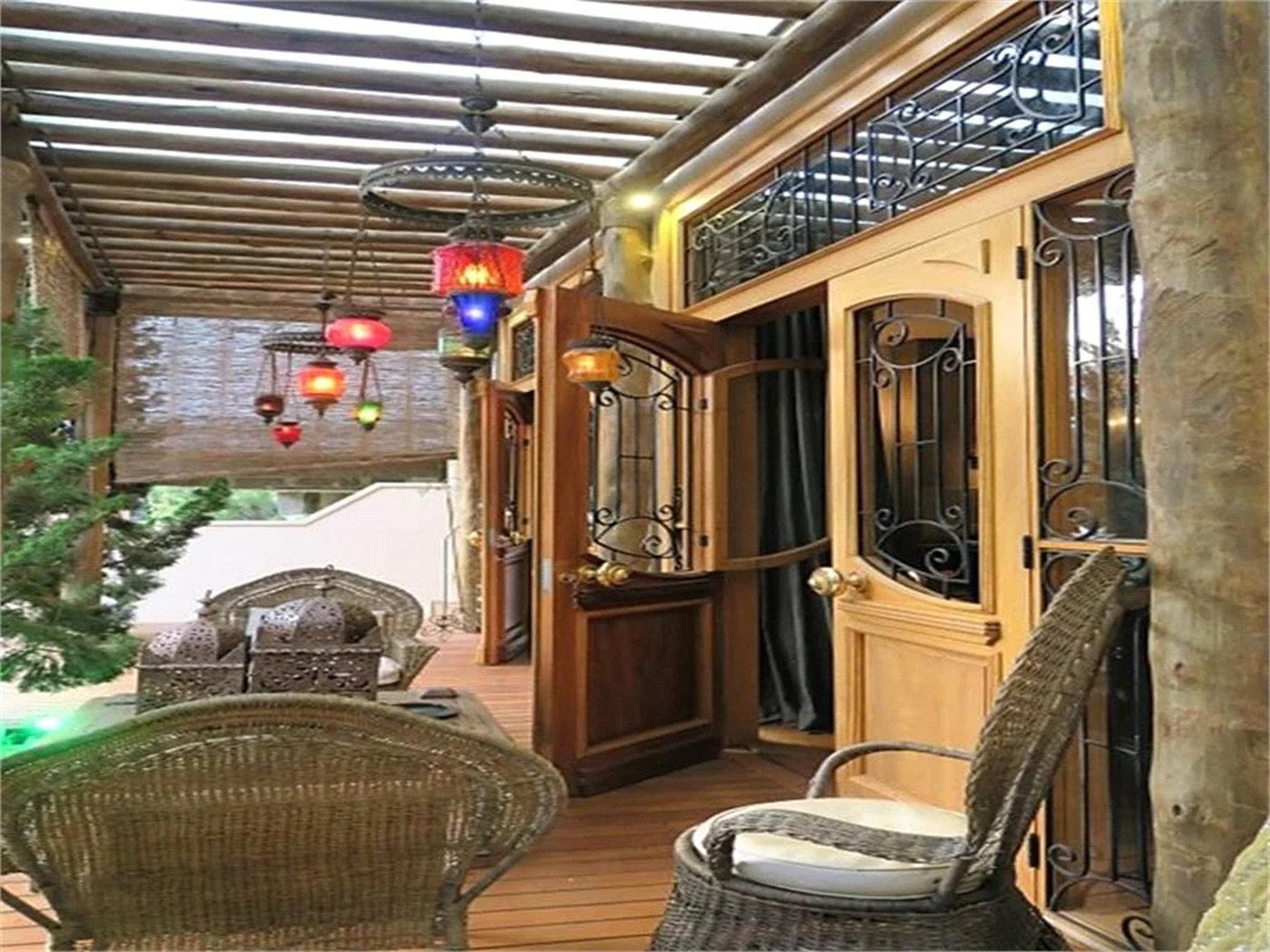 Casa à venda com 4 quartos, sendo 3 suítes,  em Morumbi, São Paulo, SP