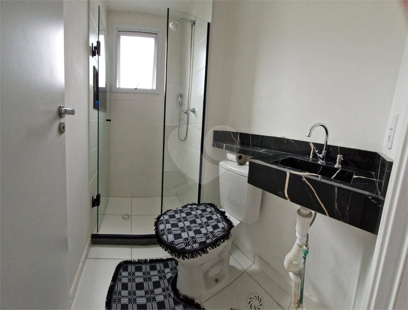 Apartamento com 39m², 2 quartos, sacada, 1 vaga de garagem, à venda em Sapopemba