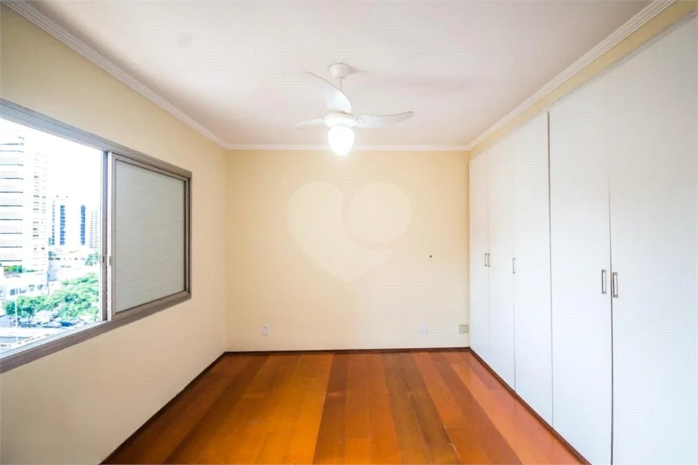 Apartamento a Venda no Condomínio Edifício Guarujá em Campinas/SP