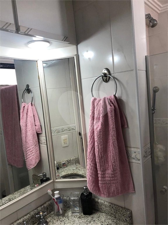 Apartamento com 3 dormitórios, Bairro Saúde,, Muito proximo do metro São Judas e da Igreja!