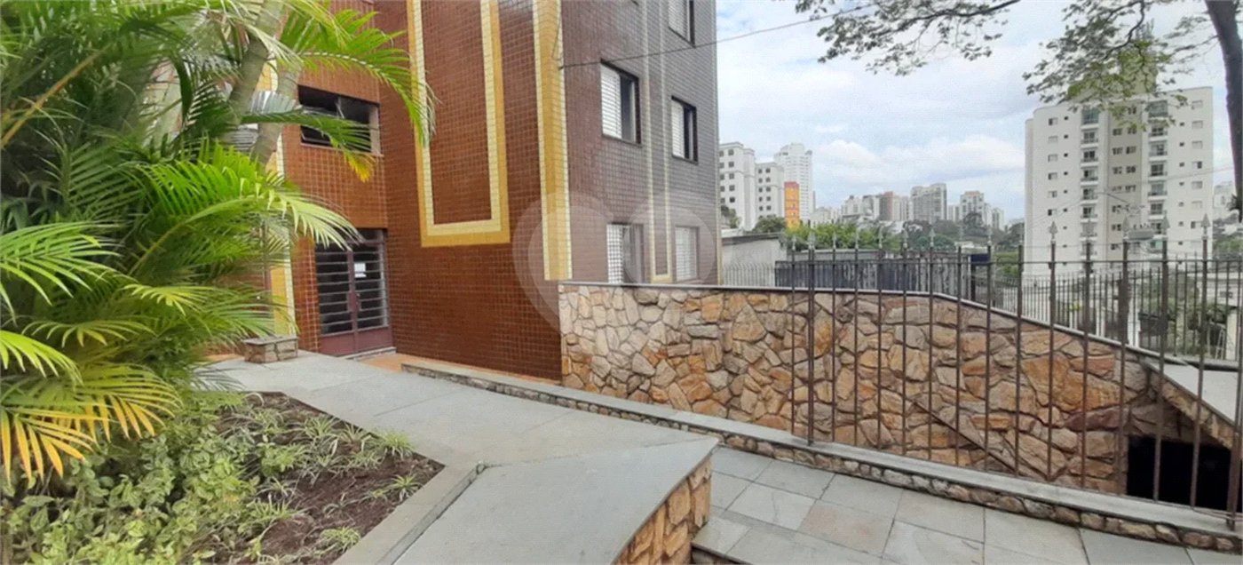 Casa para alugar com 2 quartos no condomínio Voluntarios da Patria - 4760, São Paulo - SP