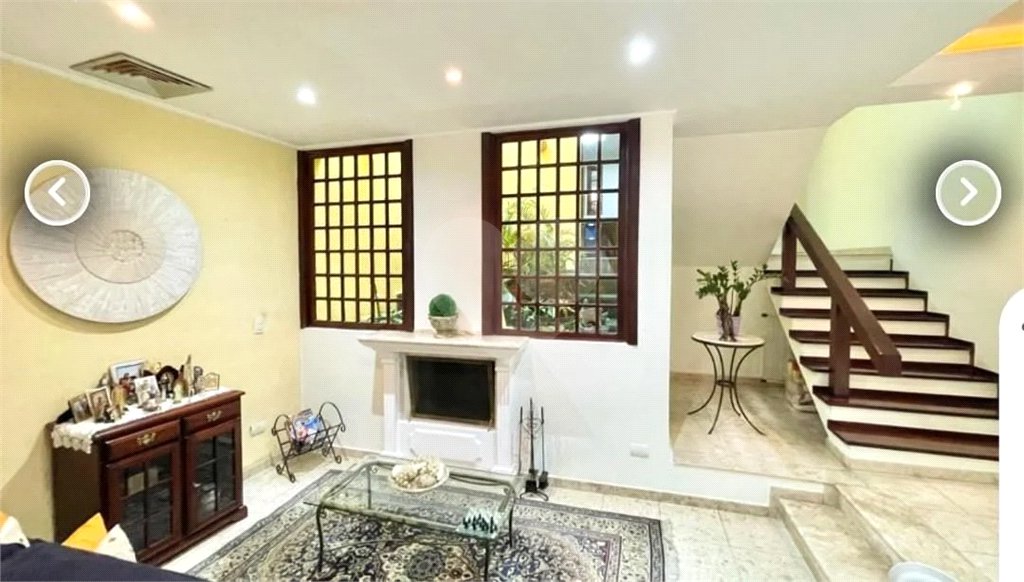 Casa dos sonhos a venda - Sobrado com Piscina no Jardim da Saúde, 270m² , 4 dorm., 2 suítes, 4 vagas, banheira , lareira, churrasqueira, terreno: 360 m²