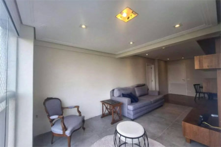 Apartamento à venda com 3 quartos, sendo 1 suíte, em Parque Reboucas, São Paulo, SP
