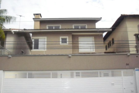 Casa à venda com 3 suítes em Adalgisa, Osasco, SP