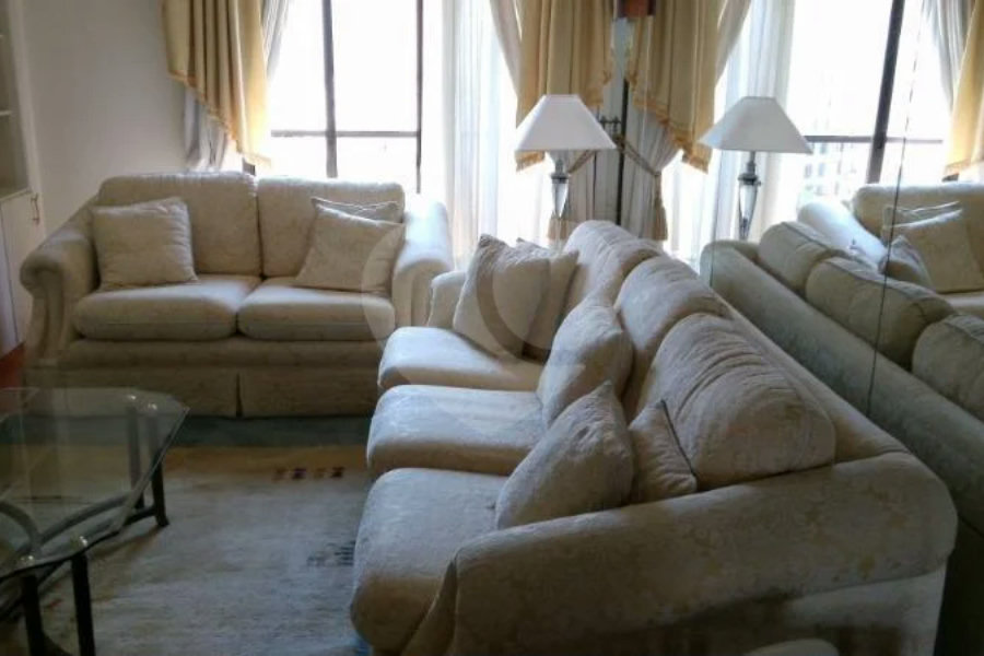 Apartamento à venda mobiliado nos Jardins — 126 m²