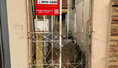 Casa à venda com 2 quartos no Centro, Araraquara, SP