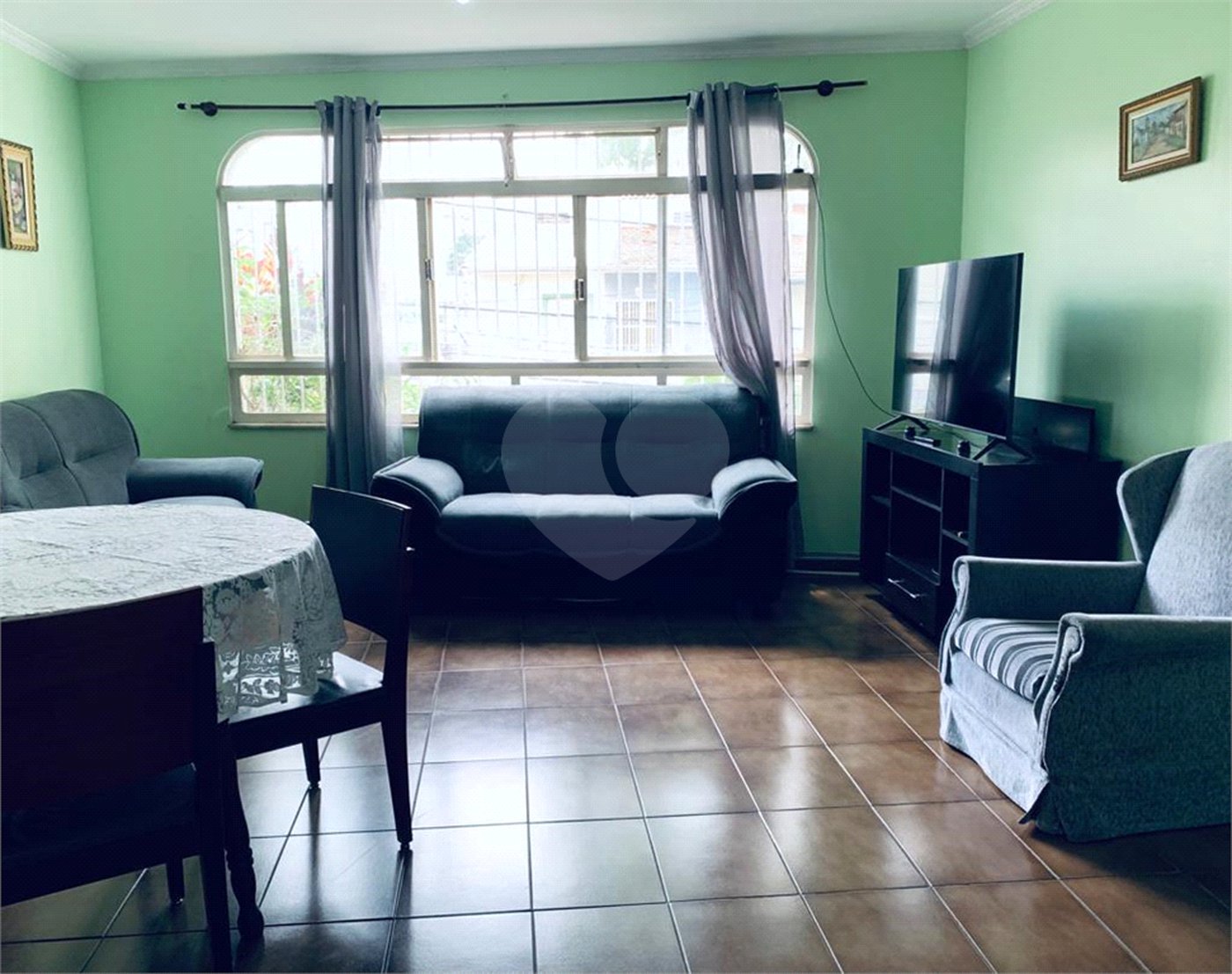 Casa à venda com 3 quartos, sendo 1 suíte,  em Bosque da Saúde, São Paulo, SP