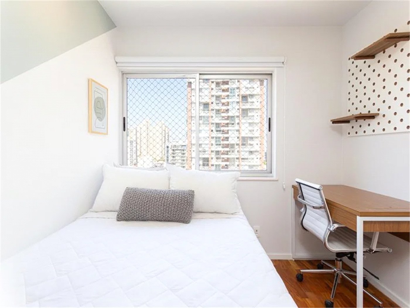 Apartamento à venda com 4 quartos, sendo 1 suíte, em Vila Cordeiro, São Paulo, SP