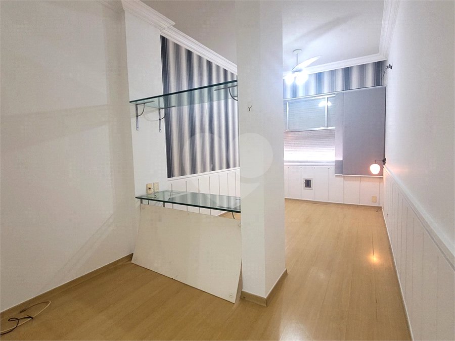 Apartamento à venda com 4 quartos, sendo 1 suíte, em Copacabana, Rio de Janeiro, RJ