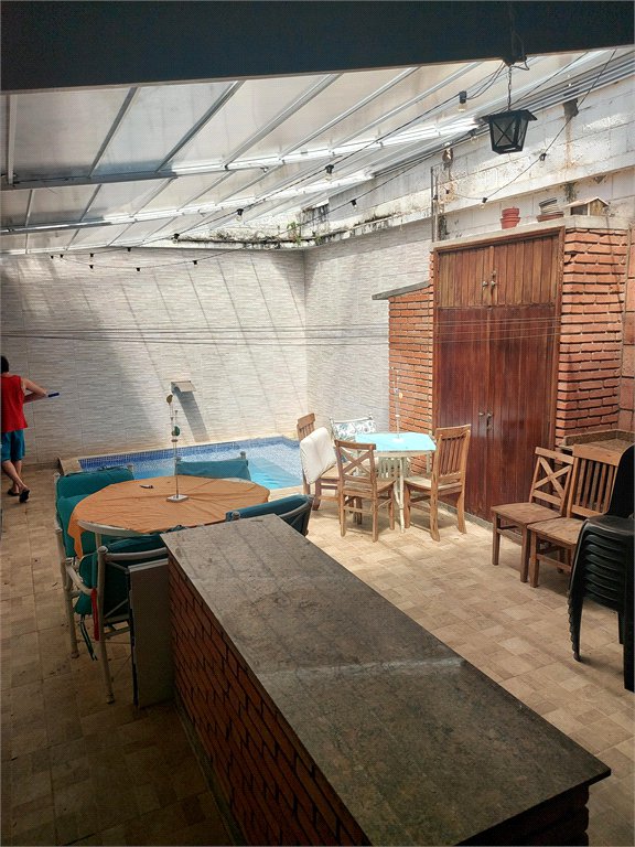 Casa à venda com 3 quartos, sendo 1 suíte, em Jardim Leonor, São Paulo, SP