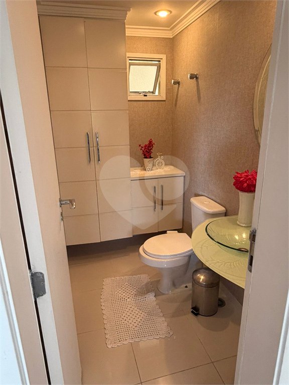 Apartamento à venda com 3 quartos, sendo 1 suíte,  em Vila Regente Feijó, São Paulo, SP