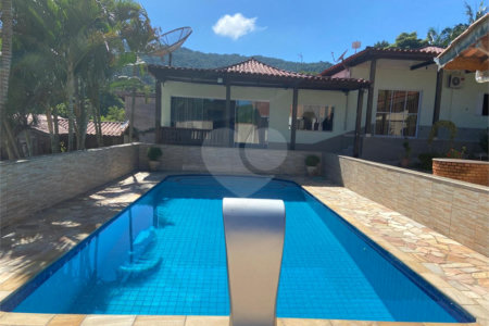 Chácara à venda com 4 suítes no Centro, Bom Jesus dos Perdões, SP