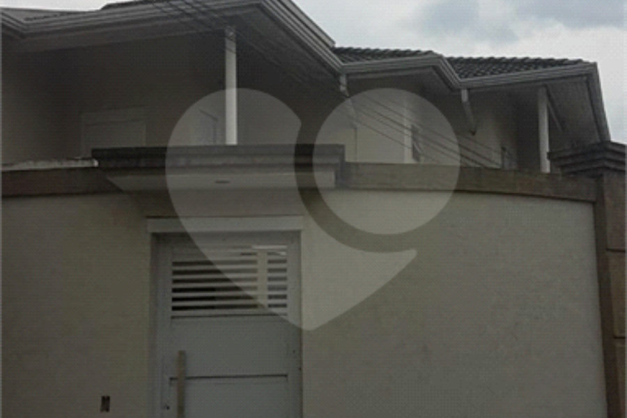Casa à venda com 5 quartos, sendo 3 suítes,  em Serra da Cantareira, Mairiporã, SP