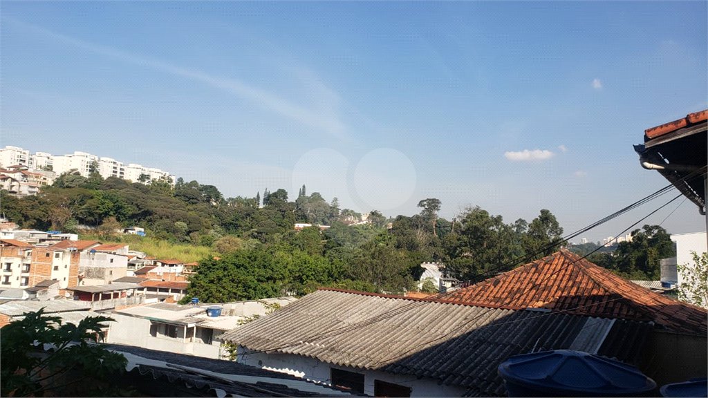 Sobrado à venda com 3 quartos, sendo 1 suíte, em Horto, São Paulo, SP