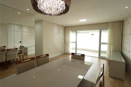Apartamento à venda com 3 suítes em Tatuapé, São Paulo, SP