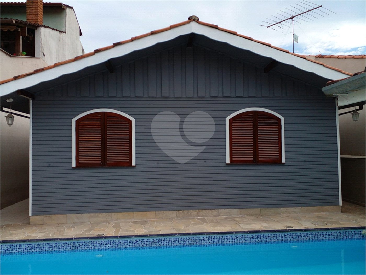 Casa à venda com 2 quartos, sendo 1 suíte,  no condomínio Aruã, Mogi das Cruzes - SP