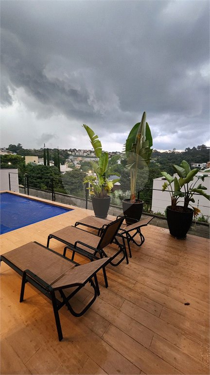 Casa à venda com 3 suítes no condomínio Portal do Horizonte, Bragança Paulista - SP