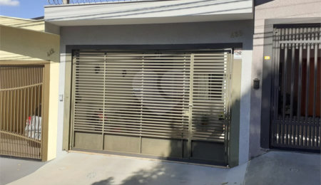 Casa Térrea à venda com 3 quartos, sendo 1 suíte, em Jardim Cardinalli, São Carlos, SP