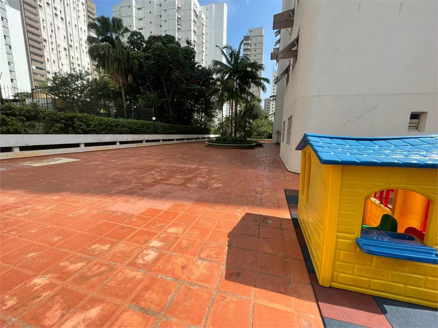 Apartamento à venda com 3 quartos, sendo 1 suíte, em Brooklin Paulista, São Paulo, SP