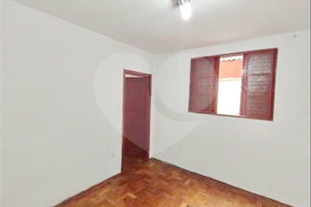 Sobrado à venda com 3 quartos em Vila Gustavo, São Paulo, SP