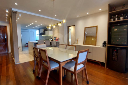 Apartamento à venda com 3 quartos, sendo 2 suítes, em Tijuca, Rio de Janeiro, RJ