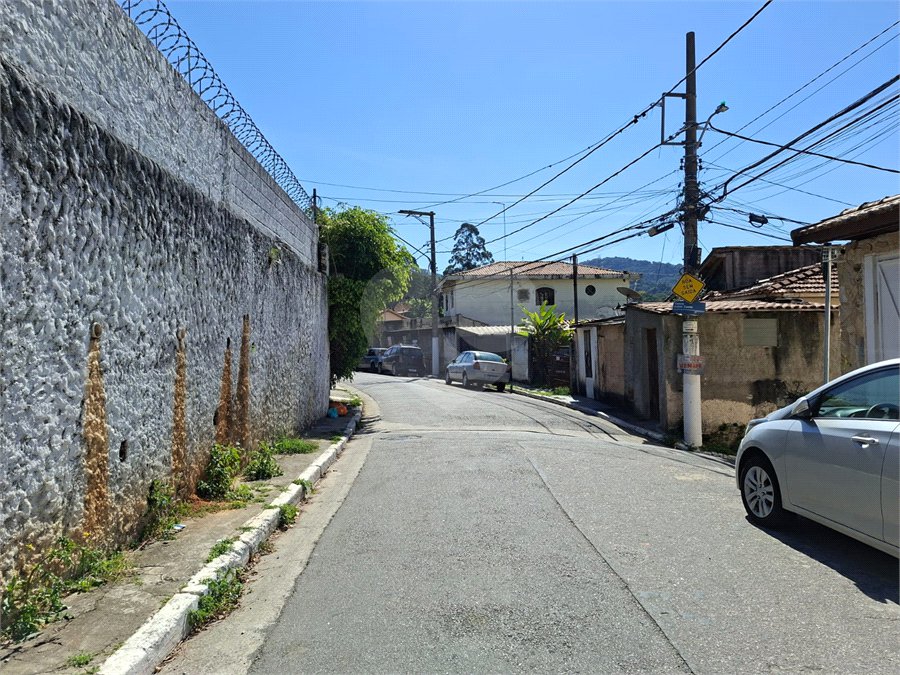 Sobrado à venda com 2 quartos, sendo 1 suíte, em Horto Florestal, São Paulo, SP