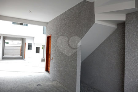 Casa à venda com 2 suítes no condomínio Residencial Napoles, São Paulo - SP
