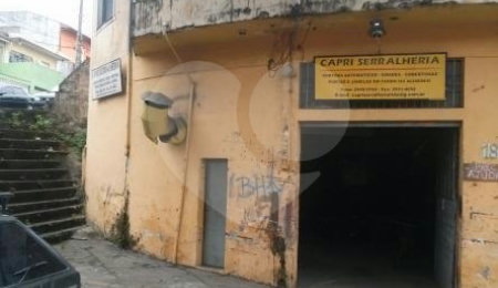Prédio à venda em Parada Inglesa, São Paulo, SP