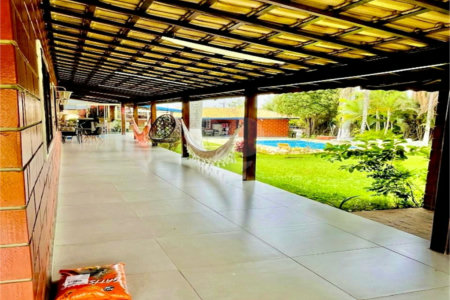 Casa à venda com 4 suítes no condomínio Vale do Lago, Sorocaba - SP