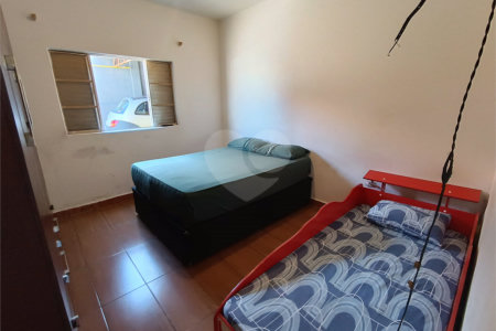 Casa à venda com 3 quartos em Jardim Maria Trindade, São Roque, SP