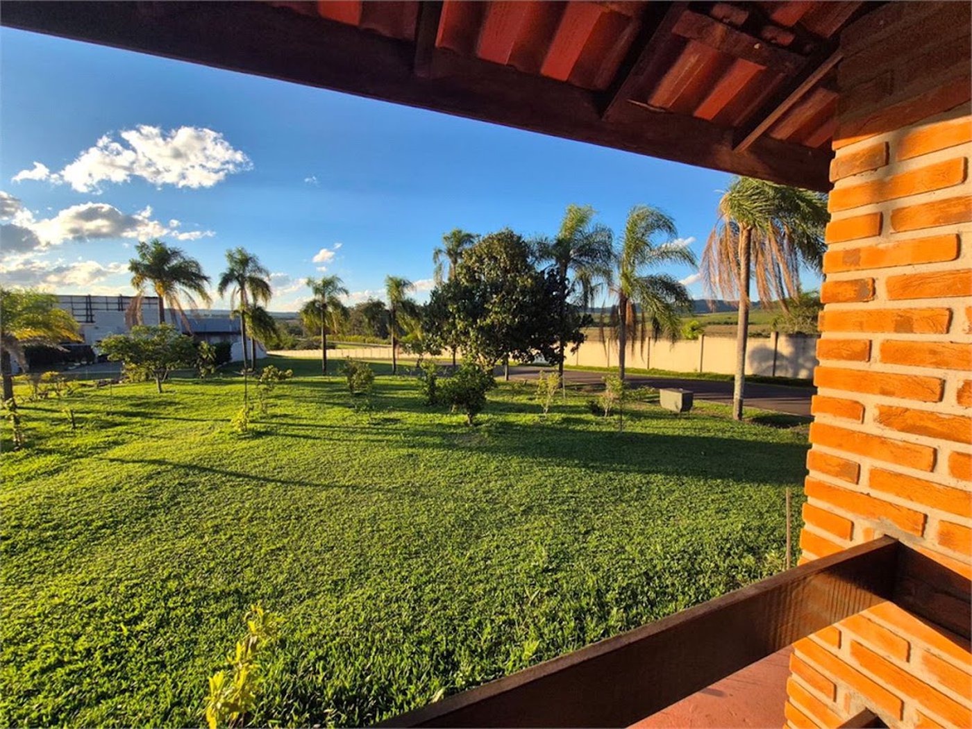 Chácara com 3 dormitórios à venda, 1200 m² por R$ 870.000,00 - Condomínio Ninho Verde II - Pardinho/SP