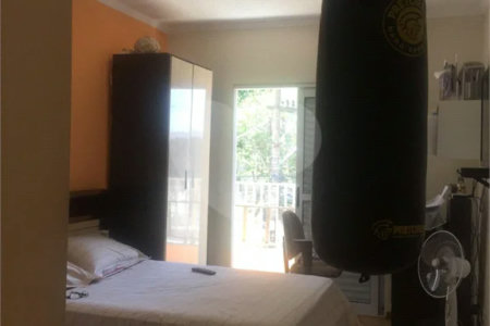 Sobrado à venda com 4 quartos, sendo 1 suíte, em Vila Maria Alta, São Paulo, SP